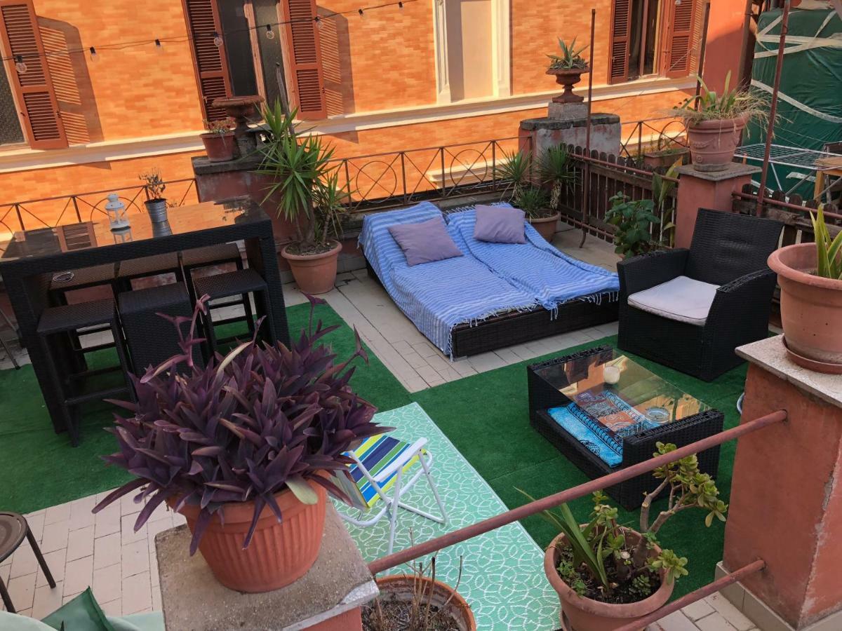 Privatunterkunft Sky House *